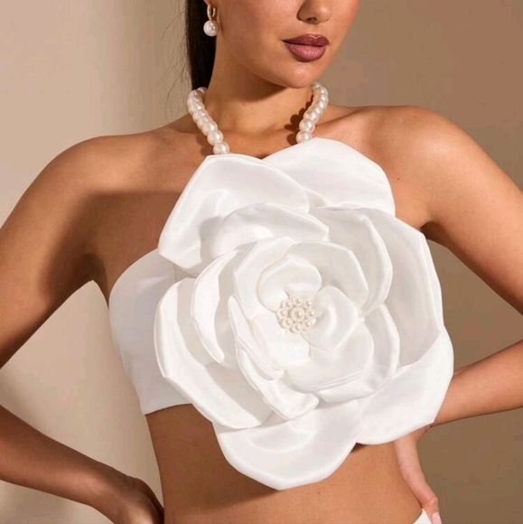 Women's White Solid Color Elegant Pearl Floral 3D Decorated Sexy Simple Top - Picture 2 of 4